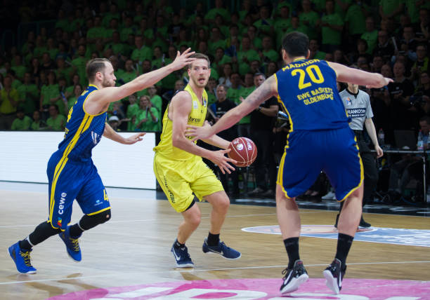 不敌澳大利 不敌澳大利