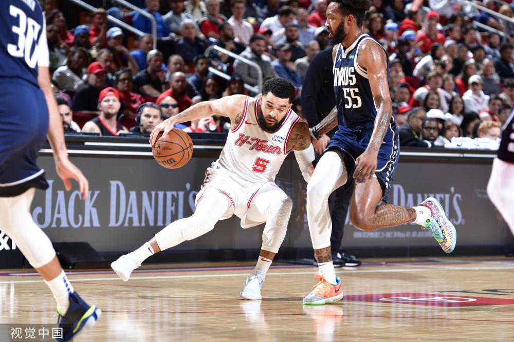 鲍勃在本场 鲍勃在本场