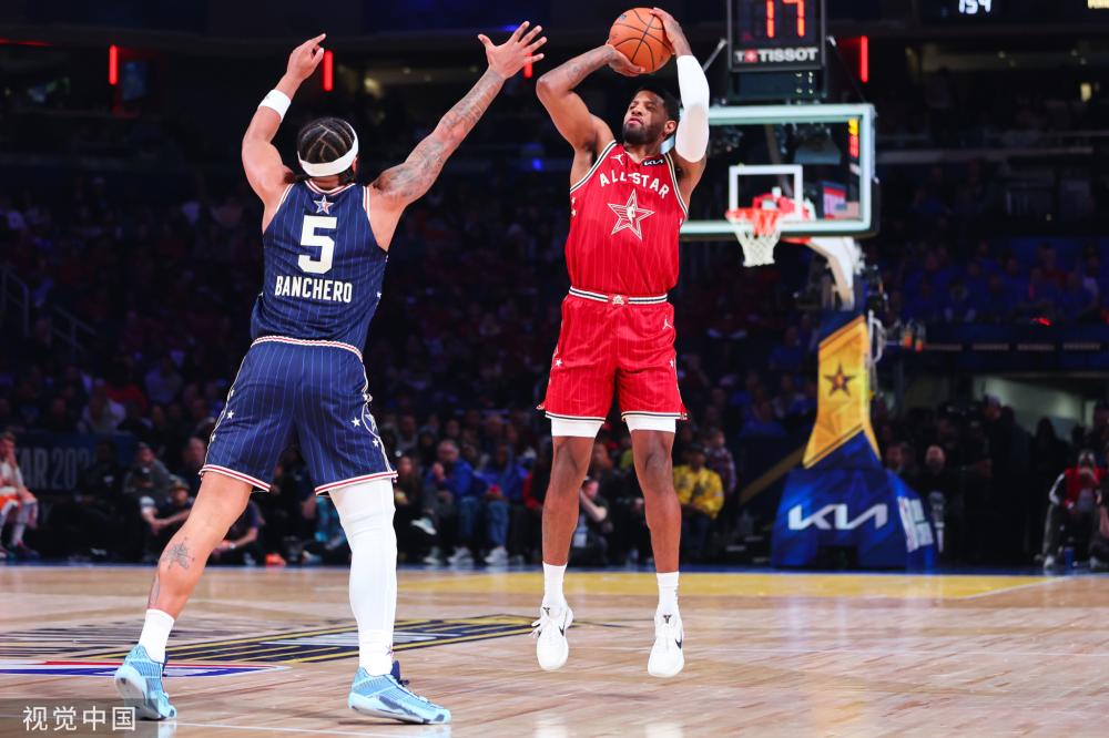 中国足球不 中国足球不