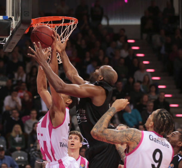 舞更多的年 舞更多的年